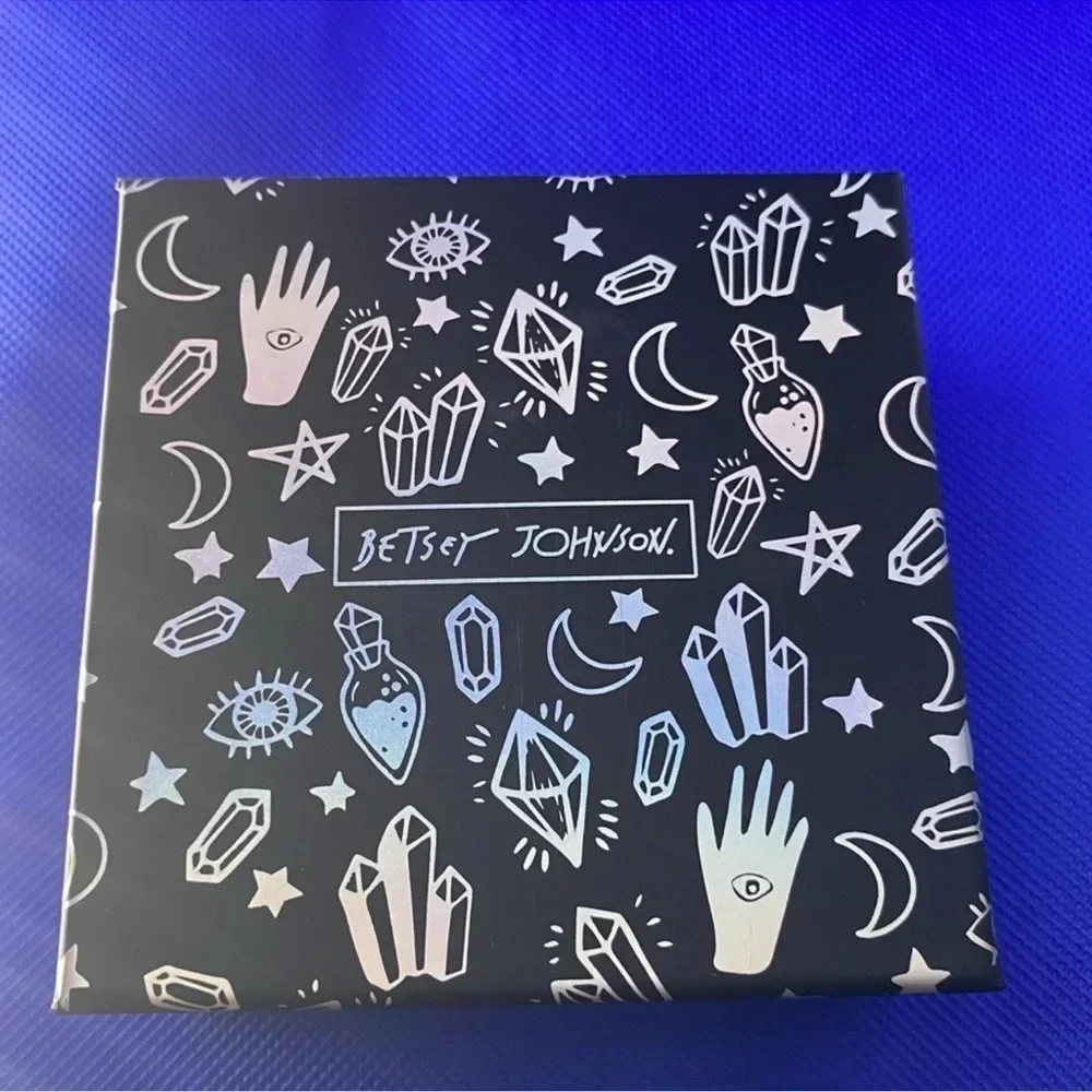 Betsey Johnson Bat Halloween Drop Earrings 🦇​​​​ - Picture 3 of 3